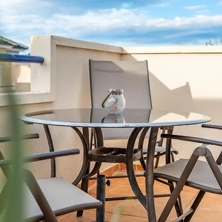 Holiday home In *